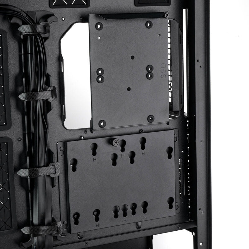 SilverStone CS383 NAS-kabinett 8-Bay Hot-Swap svart - SilverStone