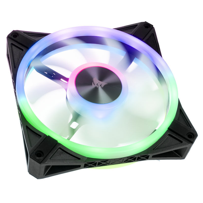 Corsair iCUE QL140 RGB PWM vifte 140 mm hvit - Corsair