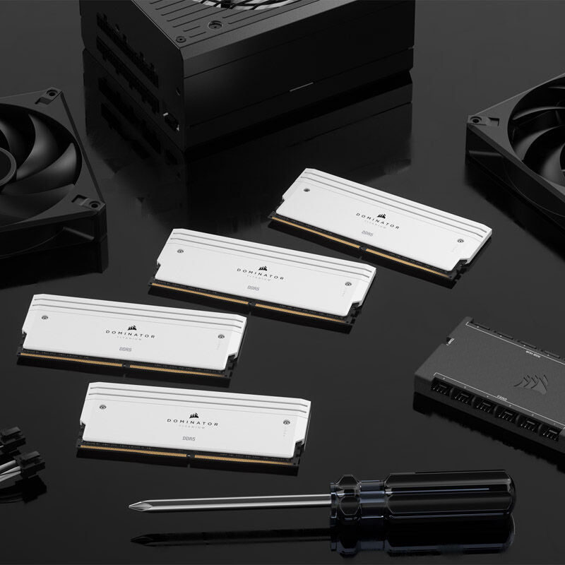 Corsair Dominator Titanium DDR5-6000 CL30 RAM 32 GB RGB hvit - Corsair