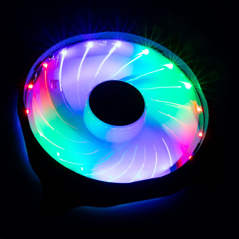 Aerocool Cosmo 12 FRGB vifte 120 mm RGB LED montert i PC-kabinett