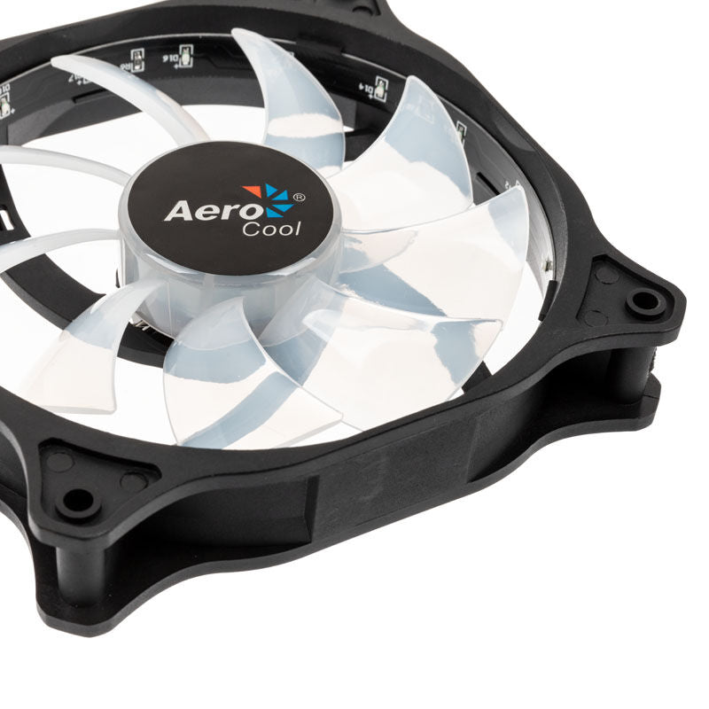 Aerocool Cosmo 12 FRGB vifte 120 mm RGB LED detalj av RGB-belysning