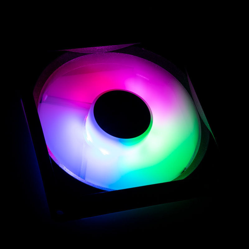 Aerocool Frost 9 FRGB LED vifte 90 mm svart montert i PC