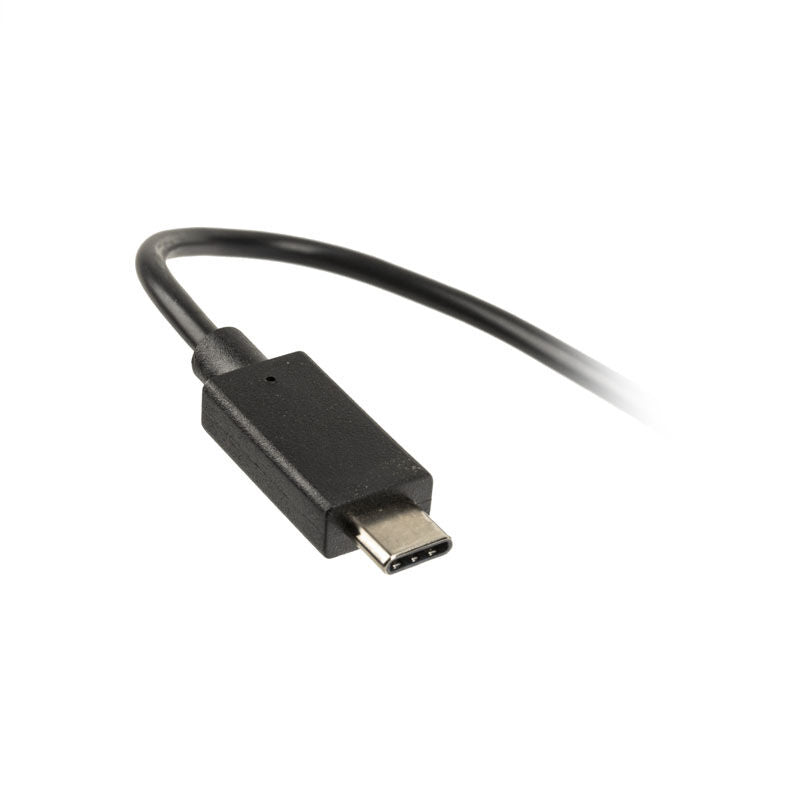 Detalj av USB-C kontakt på Akasa 15 W strømforsyning for Raspberry Pi 4 svart