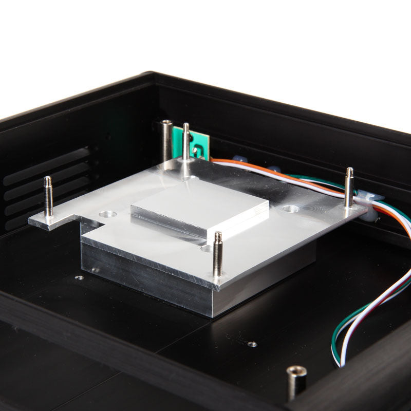 Akasa Euler vifteløs Thin-Mini-ITX kabinett OEM svart med liggende og stående posisjon