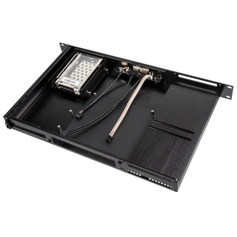 Sideprofil av Akasa Galileo TU1 Thin-Mini-ITX 1U kabinett aluminium svart