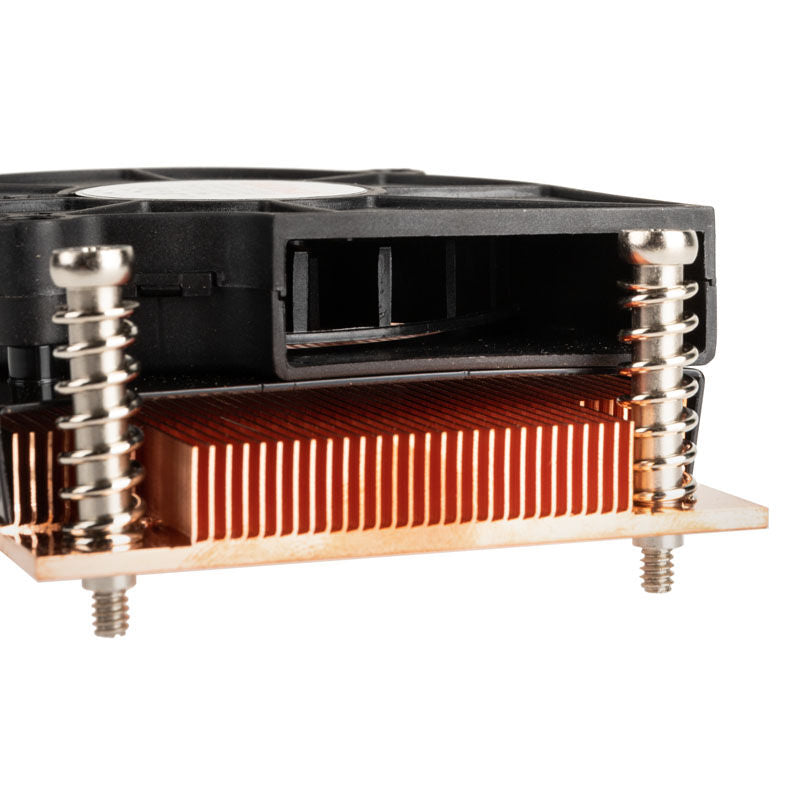 Akasa Low Profile CPU-kjøler AM4 28 mm nærbilde vifte
