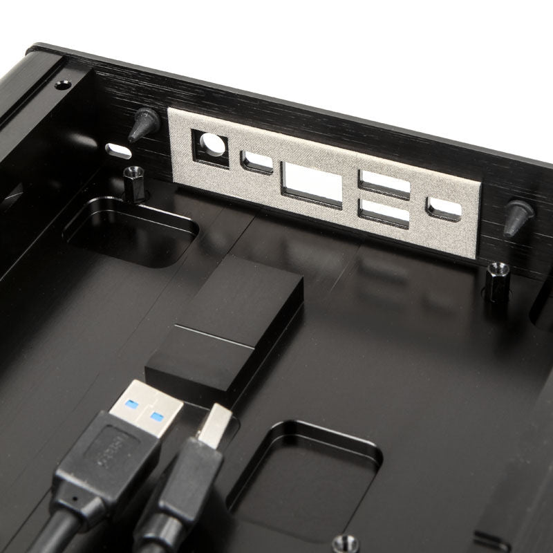 Akasa Newton S UCFF kabinett Intel NUC 65 W OEM svart med eksternt strømforsyning