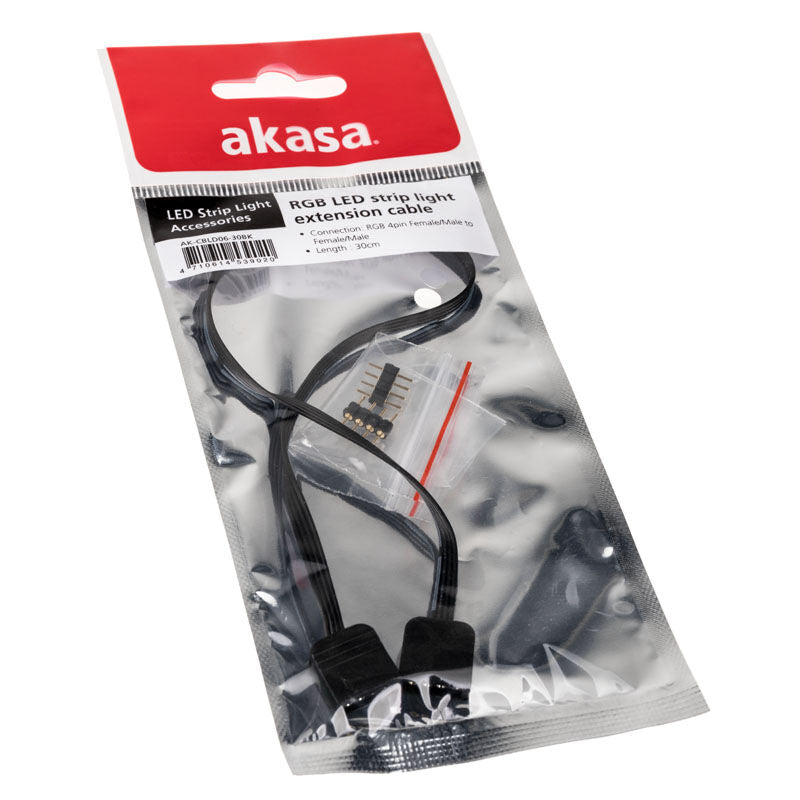 Detalj av Akasa RGB LED skjøtekabel 4-pin 30 cm svart kontakt