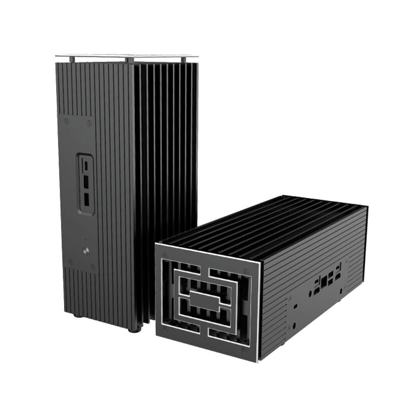 Akasa Turing RC Pro UCFF-kabinett ASUS NUC bakside