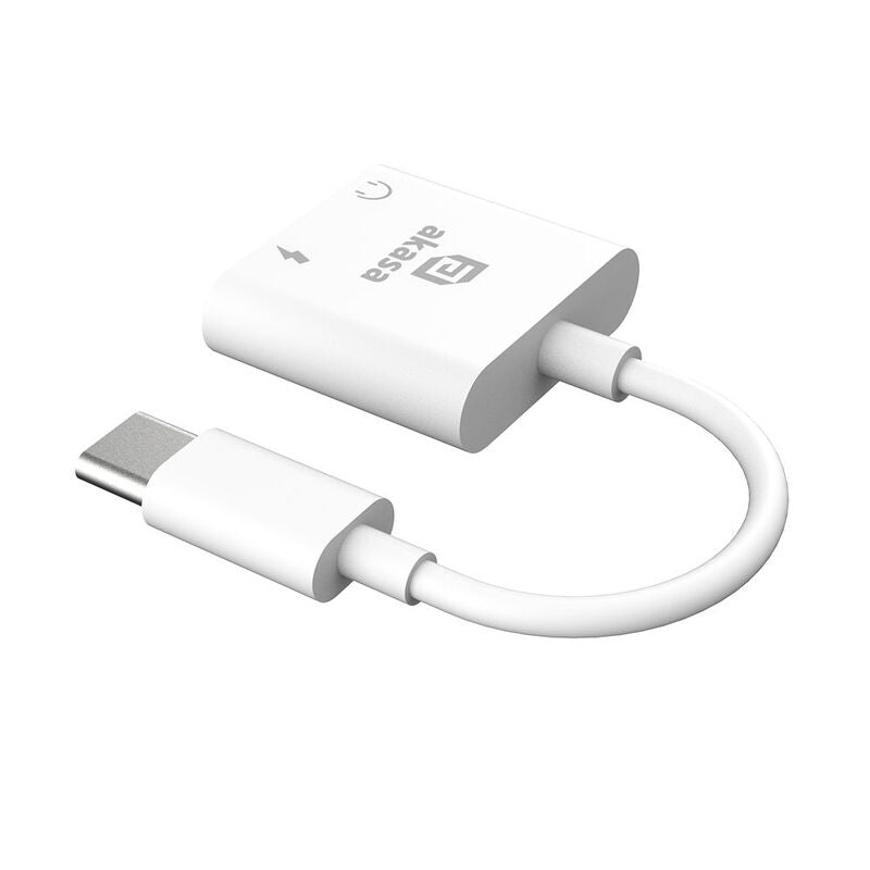 Akasa USB-C til 3,5 mm jack-adapter med Power Delivery hvit montert
