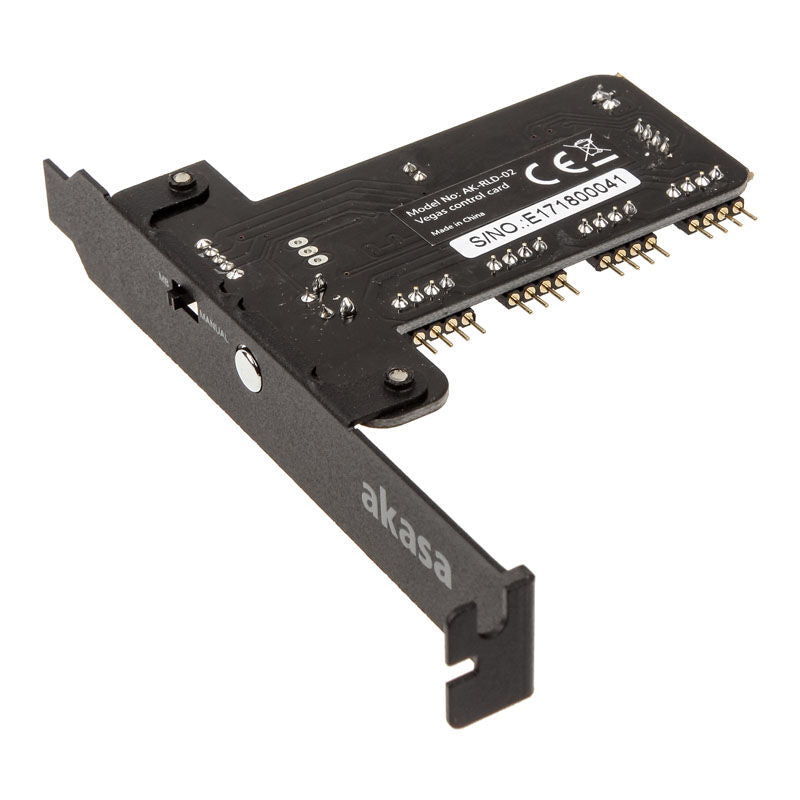 Akasa Vegas RGB kontroller 4-port LED-styring forfra