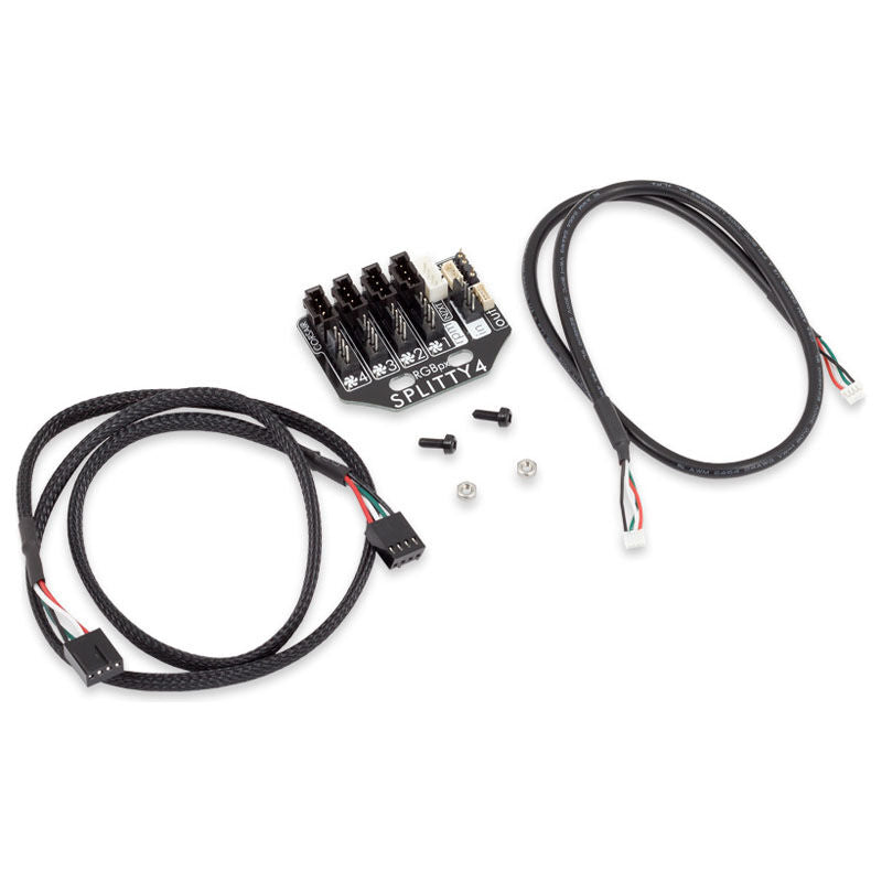 montert aqua computer RGBpx Splitty4 RGB-splitter i pc