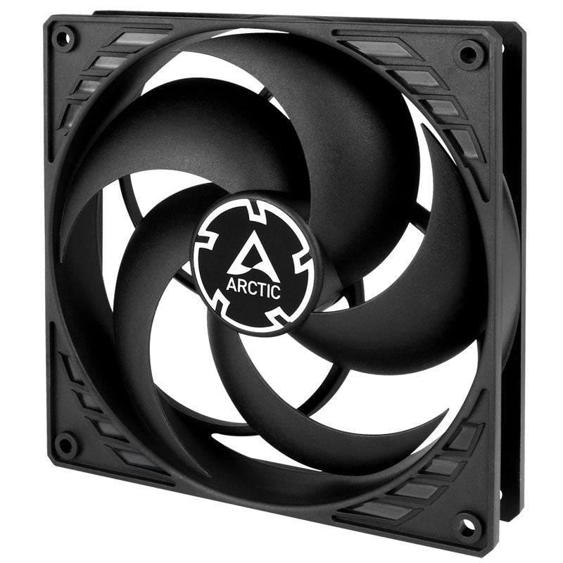 Arctic P14 140 mm vifte 1700 RPM 5-pack svart nærbilde av vifteblad