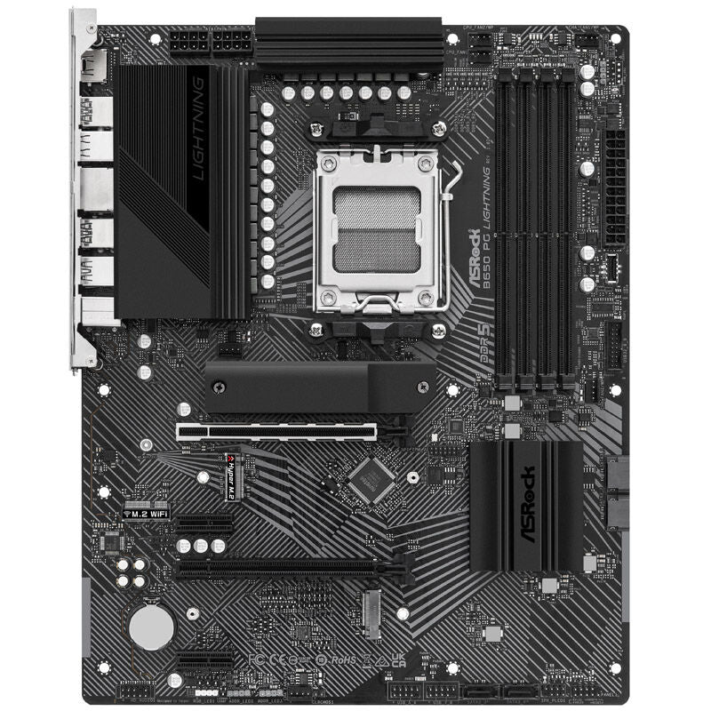 Detalj av ASRock B650 PG Lightning hovedkortets PCIe-porter