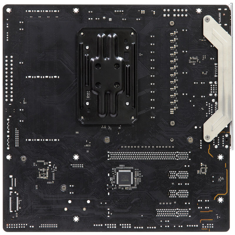 Nærbilde av USB-porter på ASRock B650M PG Riptide