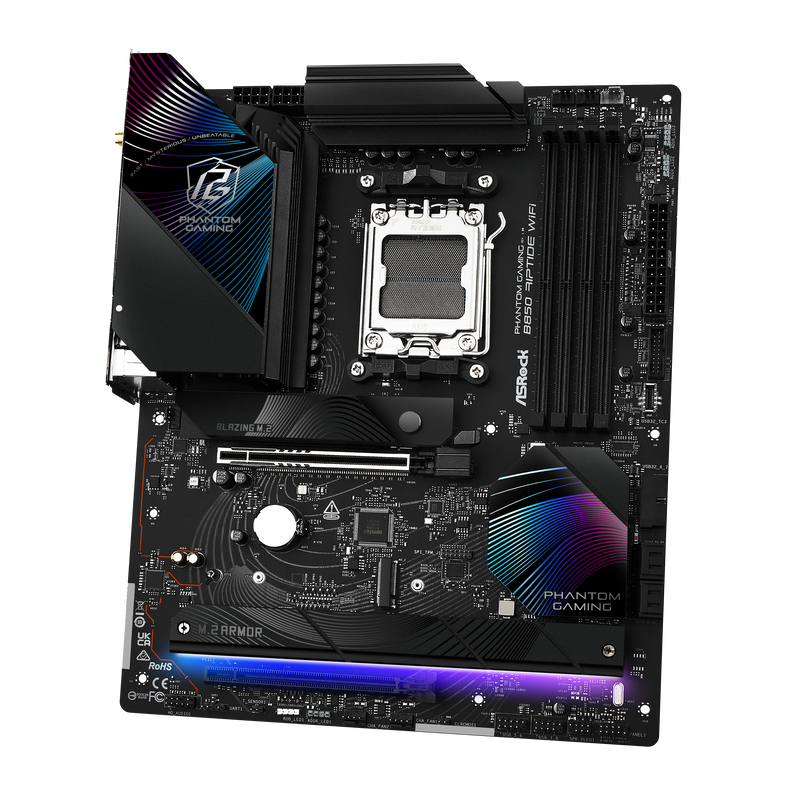 ASRock B850 Riptide WiFi hovedkort nærbilde av PCIe-spor