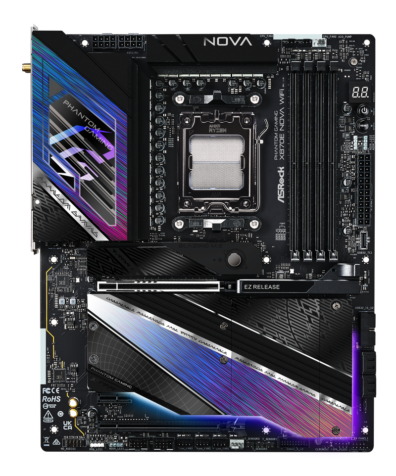 ASRock X870E Nova WiFi hovedkort montert i PC-kabinett