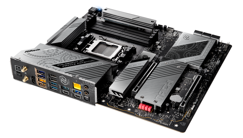 ASRock X870E Taichi Lite hovedkort med M.2 kjøler