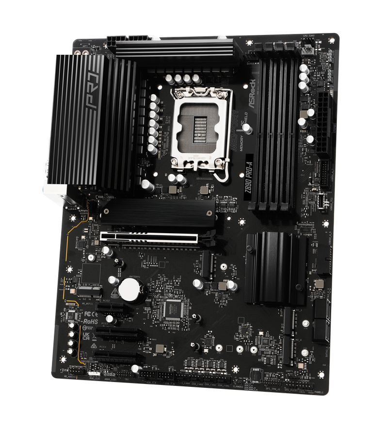 Nærbilde av DIMM-spor på ASRock Z890 PRO-A