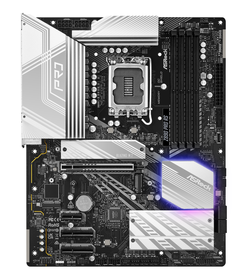 ASRock Z890 Pro RS hovedkort montert i PC-kabinett