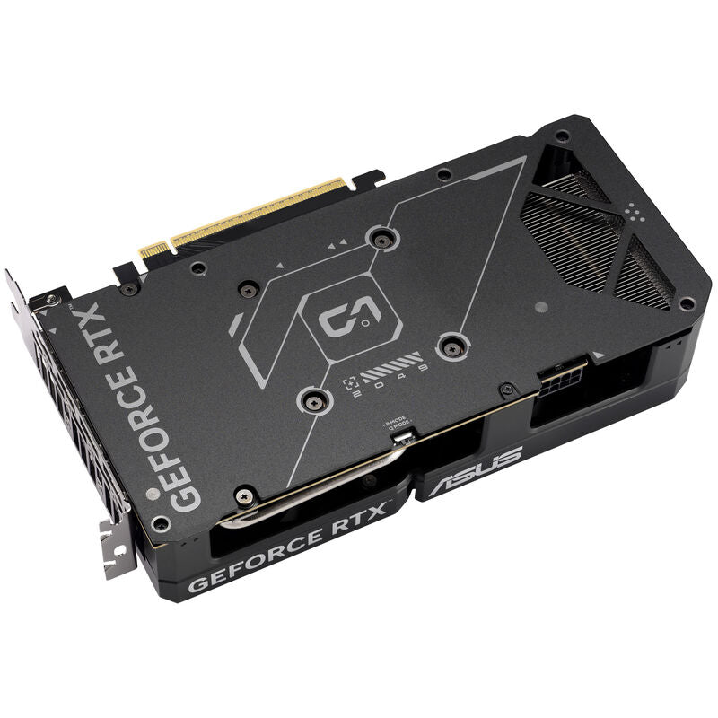 Nærbilde av ASUS Dual GeForce RTX 5060 Ti OC grafikkort kjøleribbe
