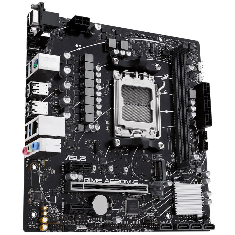 Nærbilde av PCIe-slots på ASUS Prime A620M-E-CSM