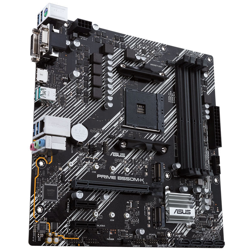 Nærbilde av ASUS Prime B550M-K hovedkort med RAM