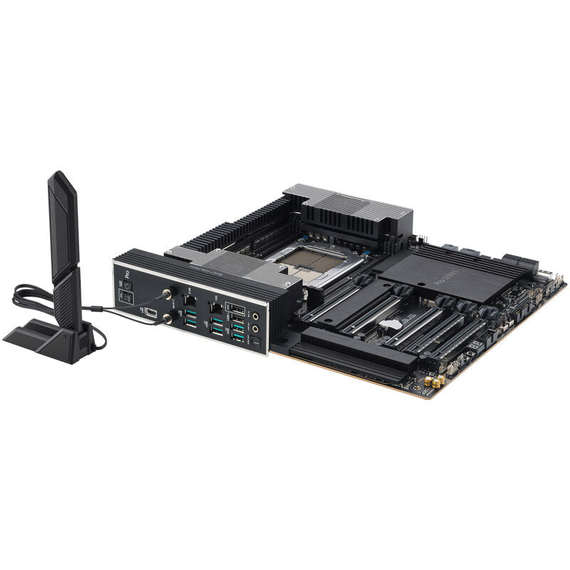 ASUS Pro WS TRX50-Sage WiFi hovedkort montert i PC-kabinett