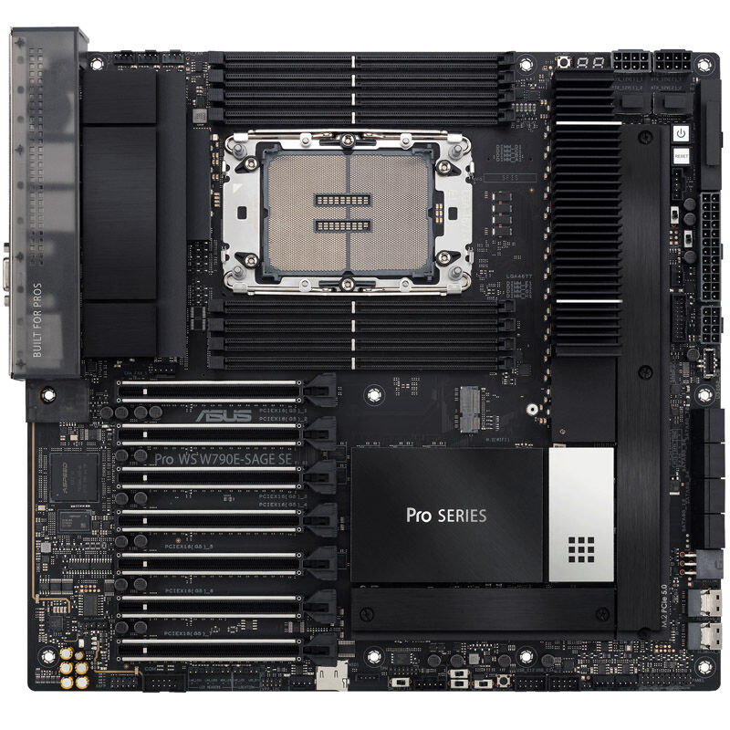 Detalj av ASUS Pro WS W790E-SAGE SE hovedkort PCIe-spor