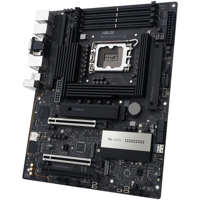 ASUS Pro WS Z890-ACE SE hovedkort med kjøleribber