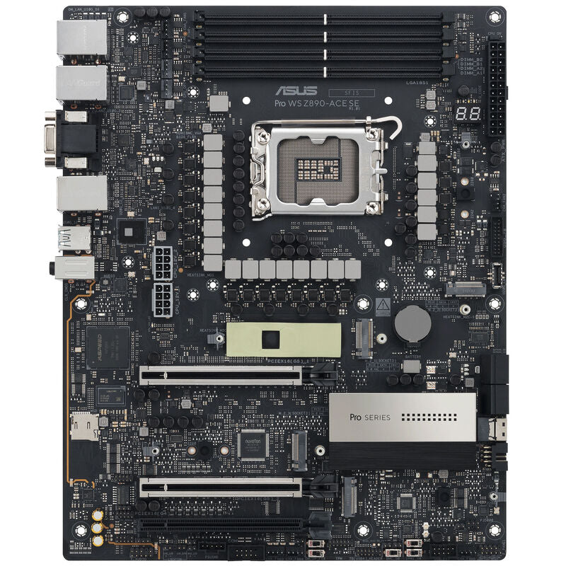 ASUS Pro WS Z890-ACE SE med koblinger for vifter og pumper