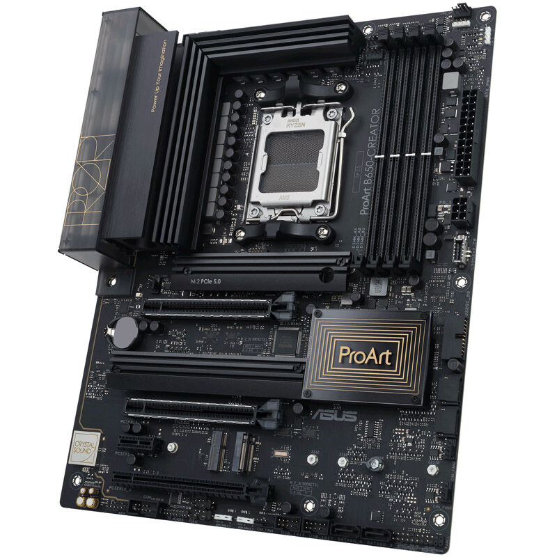 Nærbilde av ASUS ProArt B650-Creator hovedkortets minnespor
