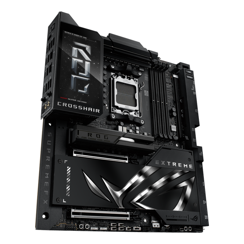 Montert ASUS ROG Crosshair X870E EXTREME hovedkort i PC