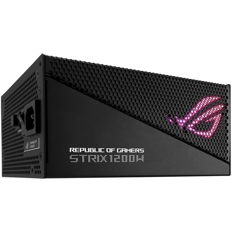 Nærbilde av ASUS ROG Strix 1200W Gold Aura Edition kabeltilkoblinger