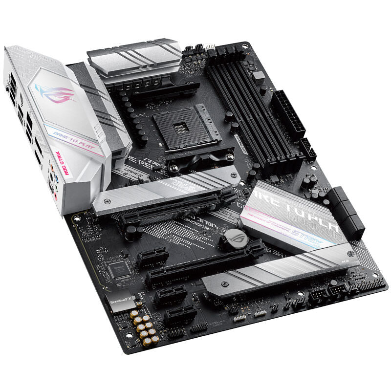 Bakside av ASUS ROG Strix B550-A Gaming hovedkort