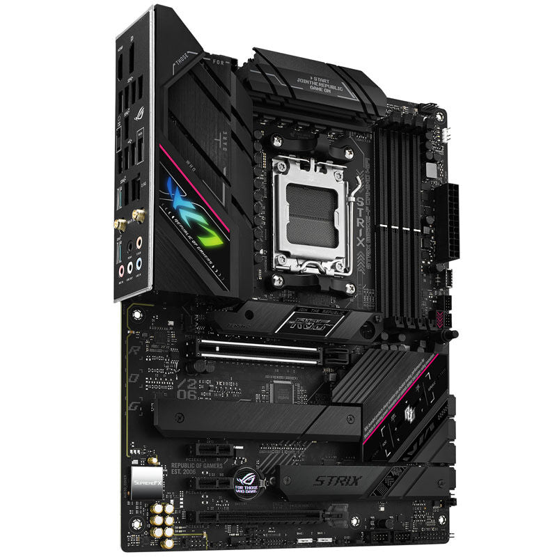 ASUS ROG Strix B650E-F Gaming WiFi hovedkort forfra