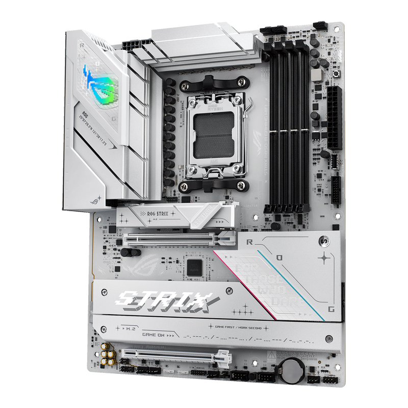 Detalj av PCIe-spor på ASUS ROG Strix B850-A Gaming WiFi