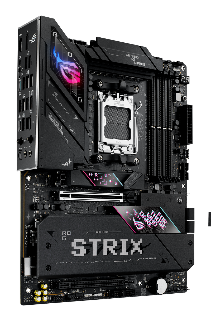 Montert ASUS ROG Strix B850-E Gaming WiFi hovedkort i PC