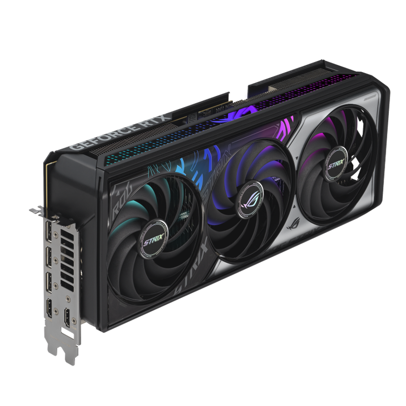 Nærbilde av ASUS ROG Strix RTX 5070 OC grafikkort vifte