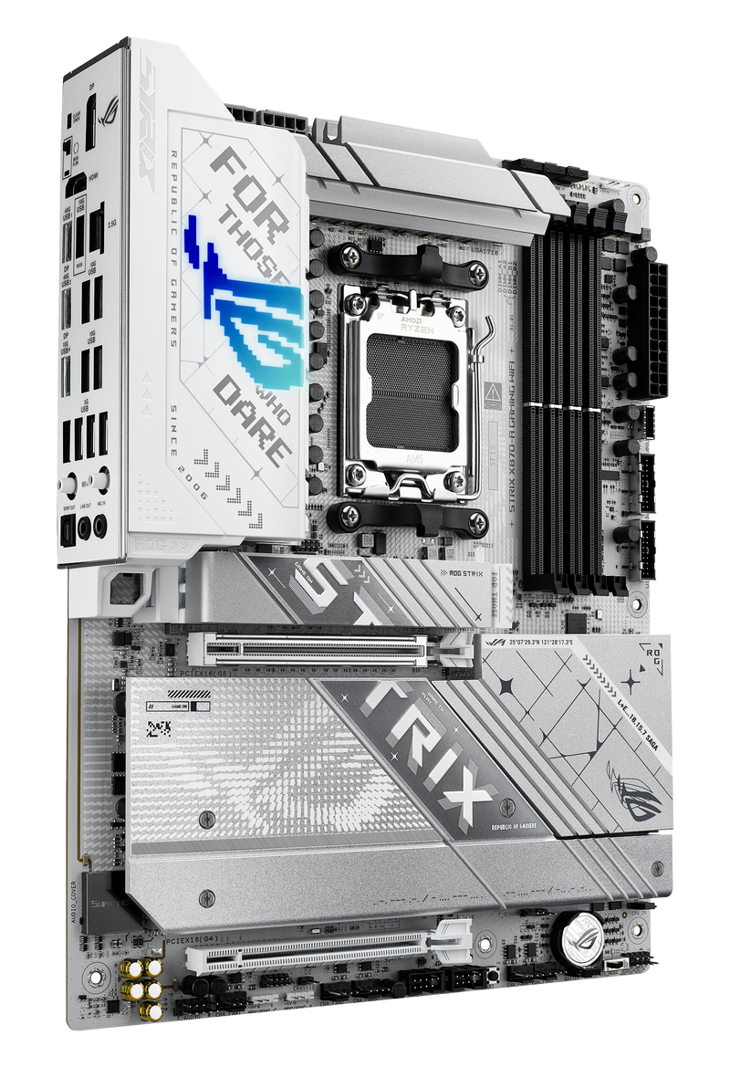 Montert ASUS ROG Strix X870-A Gaming WiFi hovedkort i PC-kabinett