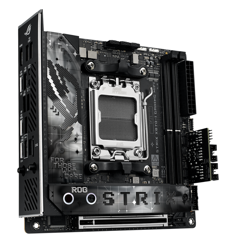 Bakside av ASUS ROG Strix X870-I Gaming WiFi hovedkort