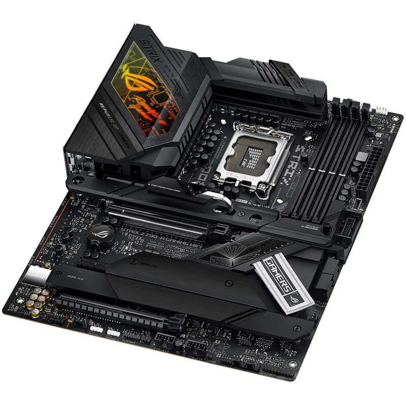 Nærbilde av ASUS ROG Strix Z790-H Gaming WiFi hovedkort