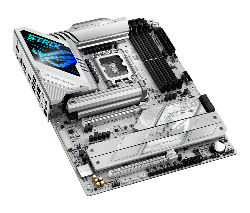 4-Pin vifte-tilkoblinger på ASUS ROG Strix Z890-A Gaming WiFi hovedkort