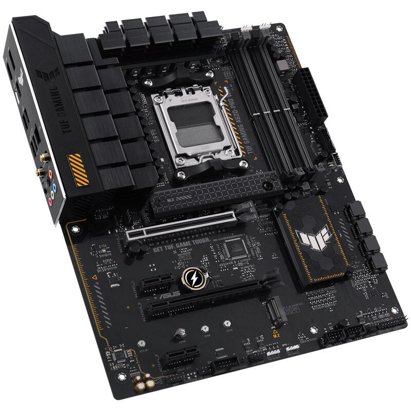 Baksiden av ASUS TUF Gaming A620-PRO WIFI hovedkort