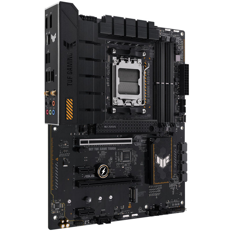 Oversiktsbilde av ASUS TUF Gaming A620-PRO WIFI hovedkort komponenter
