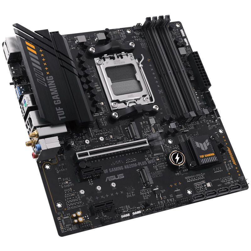 Baksiden av ASUS TUF Gaming A620M-Plus WiFi hovedkort