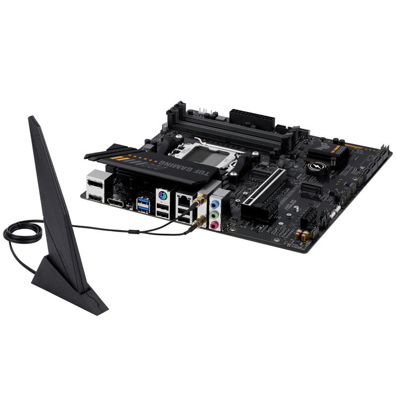 Nærbilde av ASUS TUF Gaming A620M-Plus WiFi hovedkort LED-belysning