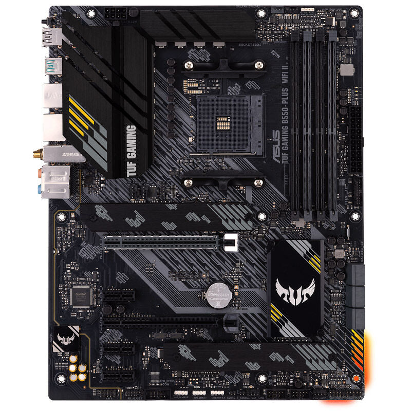 Detalj av ASUS TUF Gaming B550-Plus Wi-Fi II hovedkort PCIe-spor