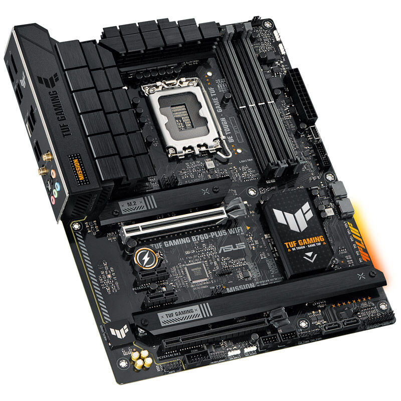 Baksiden av ASUS TUF Gaming B760-Plus WIFI hovedkort