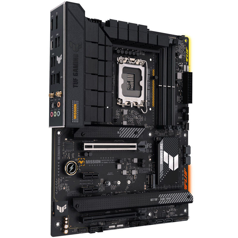 Nærbilde av ASUS TUF Gaming H770-Pro WiFi hovedkort PCIe-spor